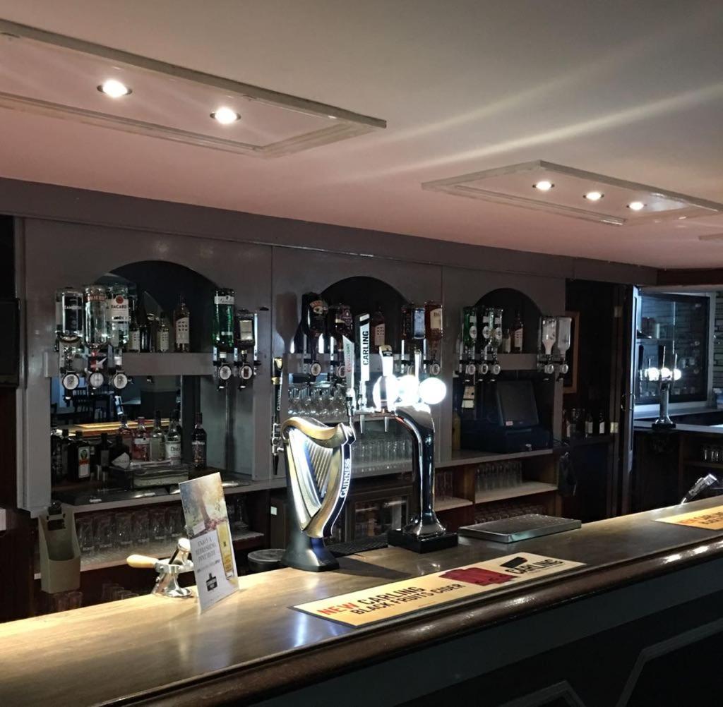 The Embassy Hotel Kingston upon Hull Exterior photo